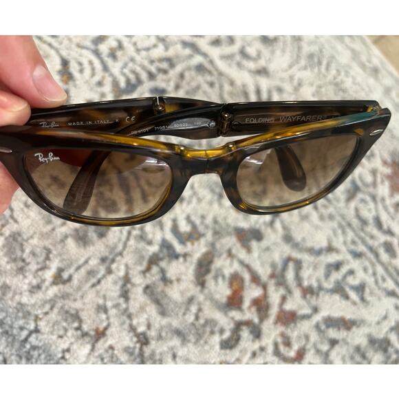 Ray-Ban Wayfarer Folding Classic Sunglasses Tortoise Gradient Brown - Picture 10 of 16